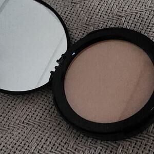 Mirabella Press Powder Foundation Press #6 - 100% Authentic